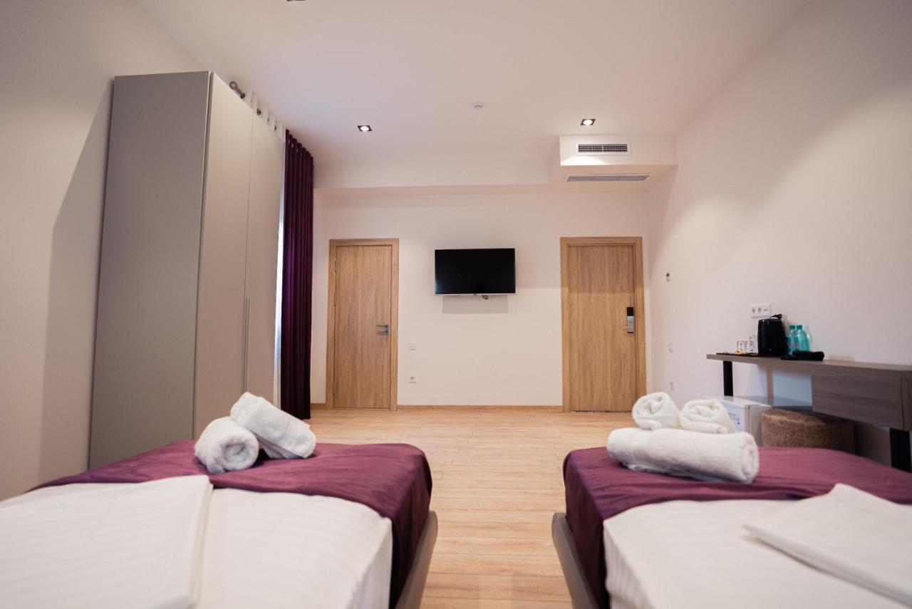 5 Wood Hotel & Spa タシュケント エクステリア 写真