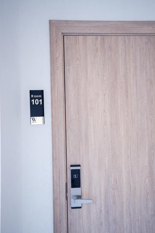 5 Wood Hotel & Spa タシュケント エクステリア 写真